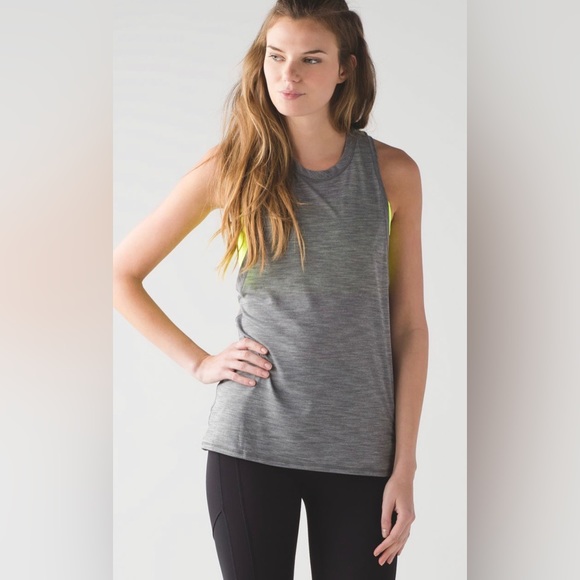 💚Lululemon Work The Circuit Tank
Heathered Slate / Ray - Picture 3 of 12
